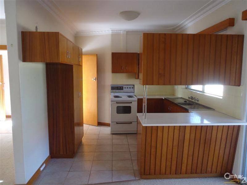 14 Dolphin Road, Safety Bay WA 6169