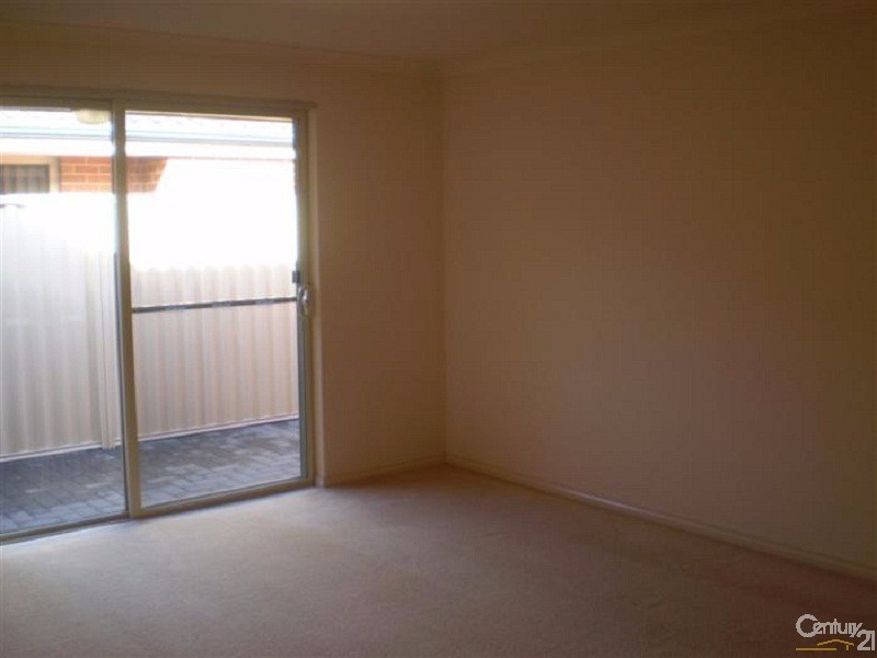 11 Riaza Parkway, Port Kennedy WA 6172