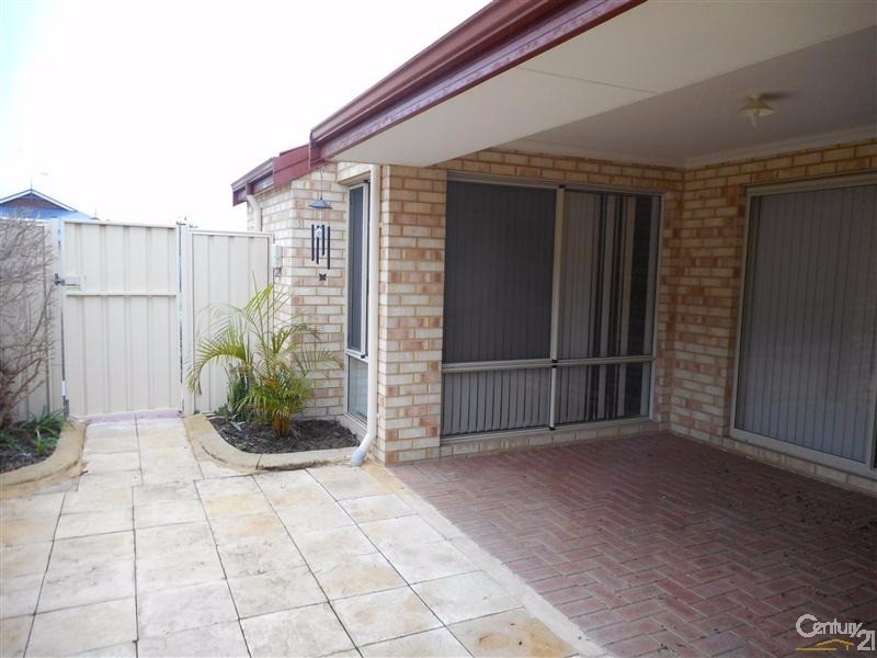 80 Fisher Street, Rockingham WA 6168