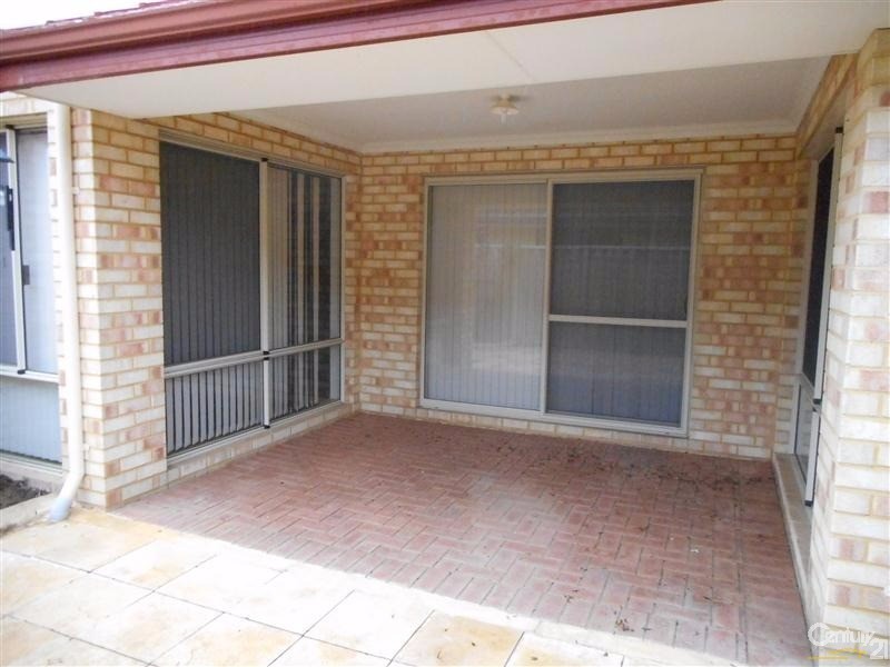 80 Fisher Street, Rockingham WA 6168