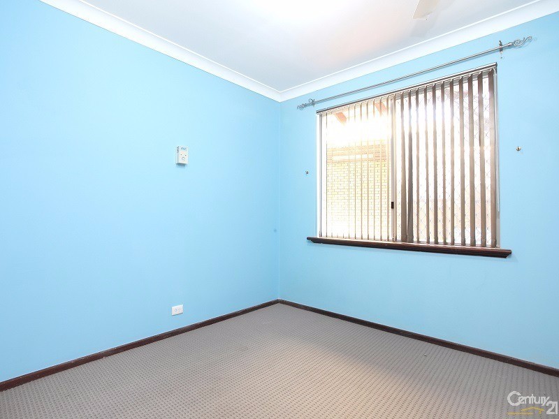 22 Cambridge Crescent, Cooloongup WA 6168