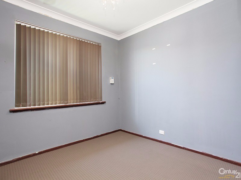 22 Cambridge Crescent, Cooloongup WA 6168