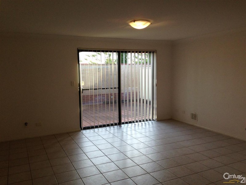 3/21 La Manche Avenue, Port Kennedy WA 6172