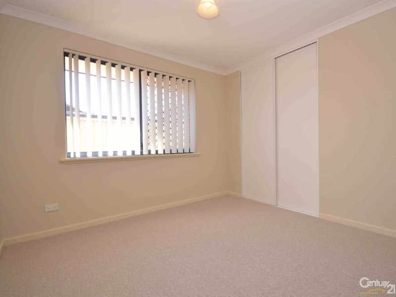 9  Baycliff Turn, Waikiki WA 6169