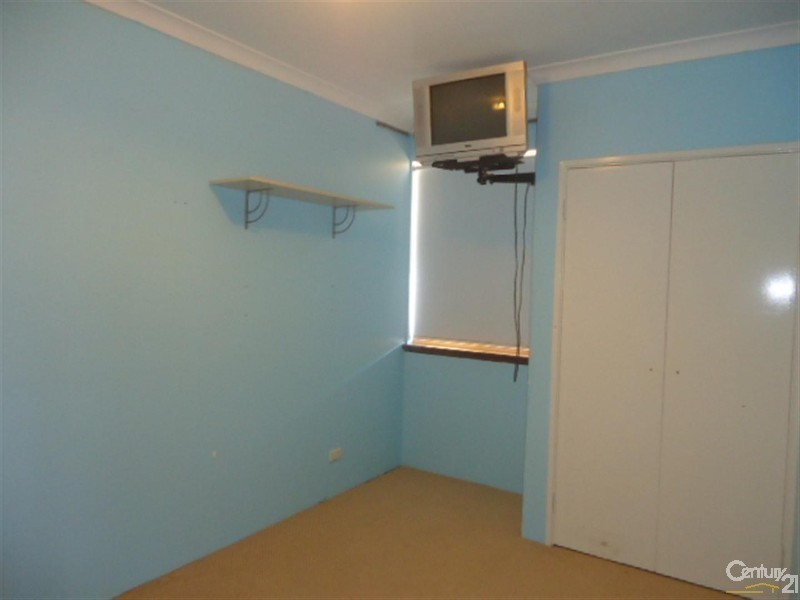 4 Bideford Street, Warnbro WA 6169