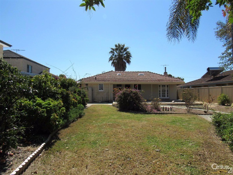 47 Smythe Street, Rockingham WA 6168