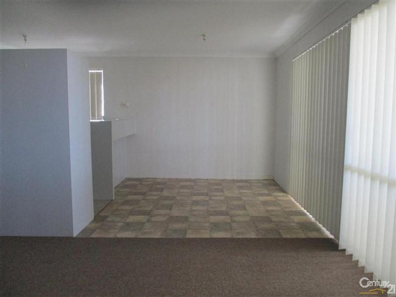 7/9 Kent Street, Rockingham WA 6168