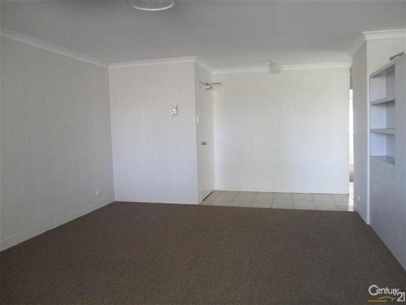 7/9 Kent Street, Rockingham WA 6168