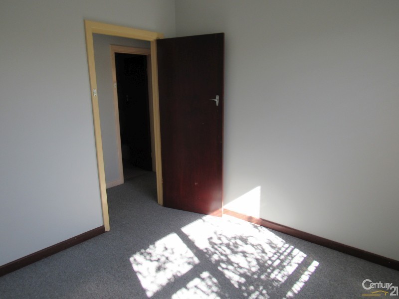 25 Wavelea Street, Safety Bay WA 6169