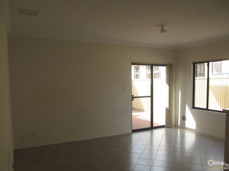 131B Kent Street, Rockingham WA 6168