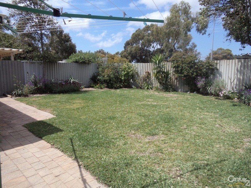 4/7 Merope Close, Rockingham WA 6168