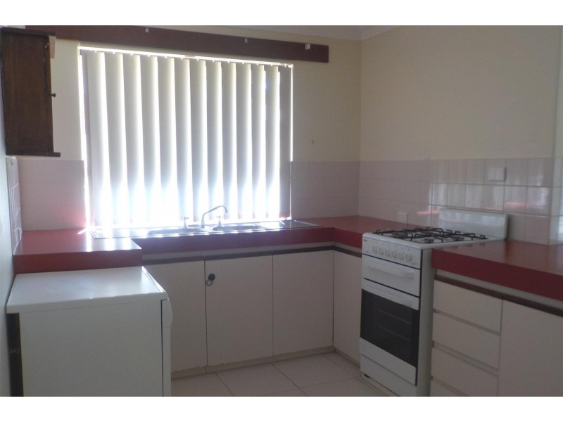 38 Stainer Avenue, Rockingham WA 6168