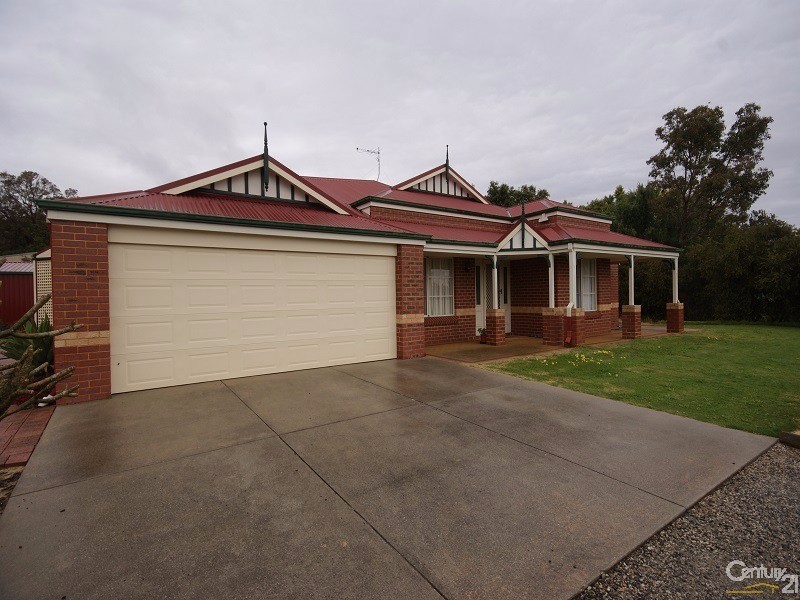 21 Scarpview Drive, Serpentine WA 6125