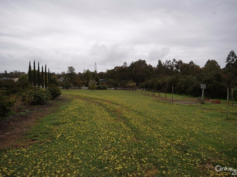 21 Scarpview Drive, Serpentine WA 6125