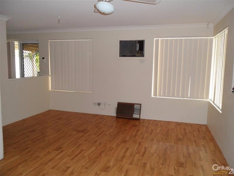 10 Stipling Gardens, Leda WA 6170