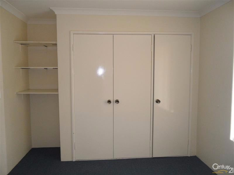 10 Stipling Gardens, Leda WA 6170
