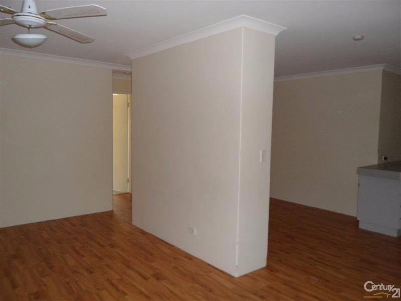 10 Stipling Gardens, Leda WA 6170