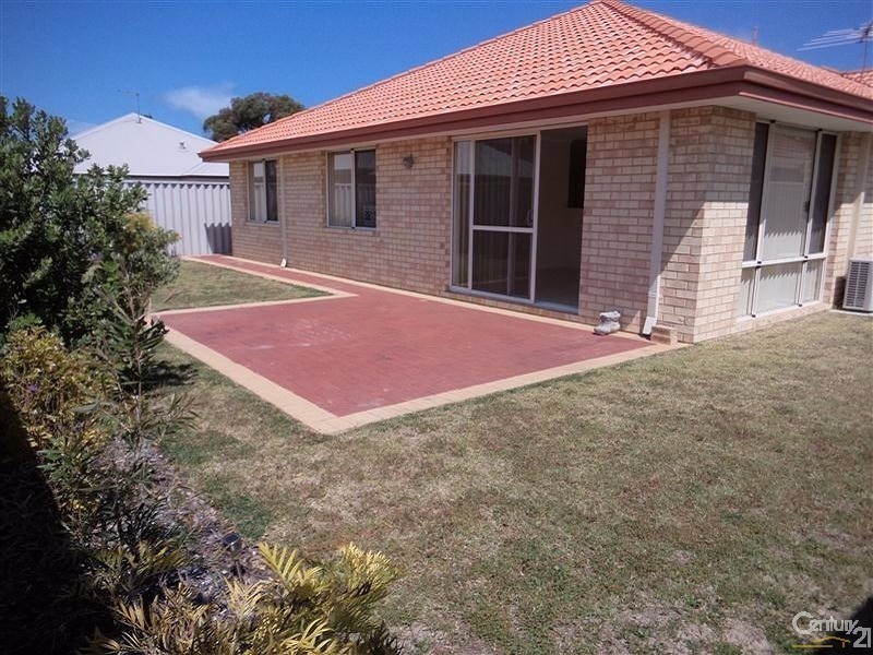 56 Grove Street, Shoalwater WA 6169