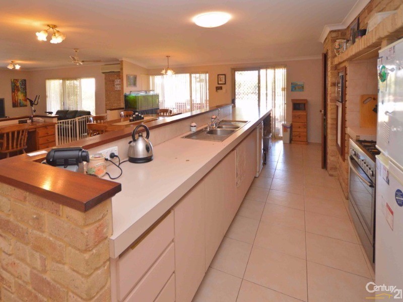 4 St Michaels Court, Cooloongup WA 6168