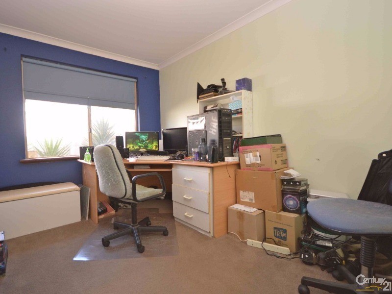 4 St Michaels Court, Cooloongup WA 6168