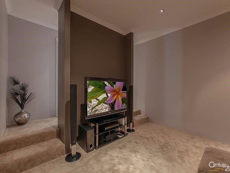 12 Nambucca Way, Secret Harbour WA 6173