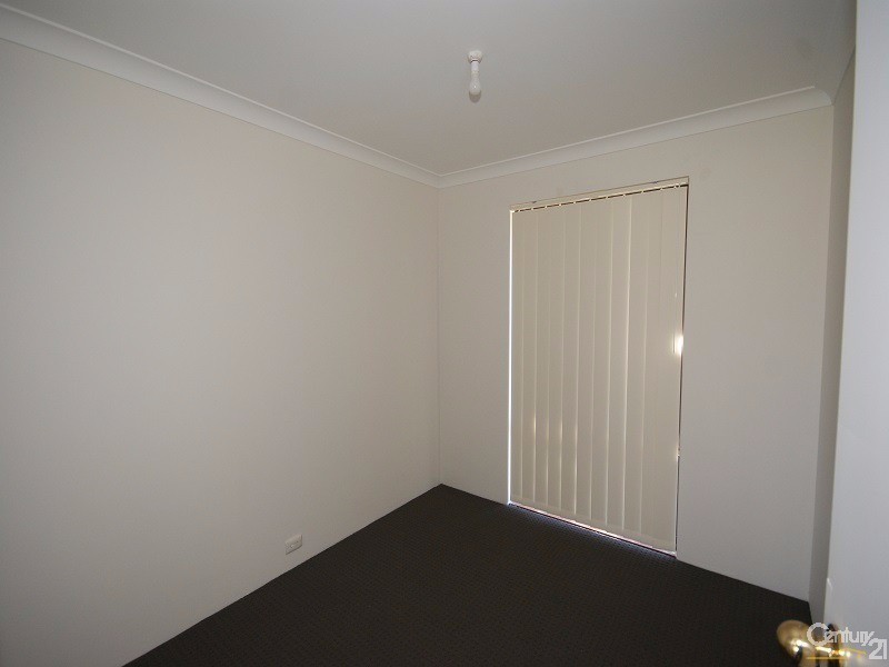 18 Jubilee Drive, Waikiki WA 6169