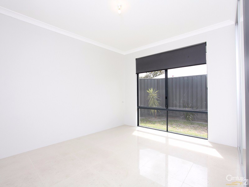 198 Safety Bay Road, Safety Bay WA 6169