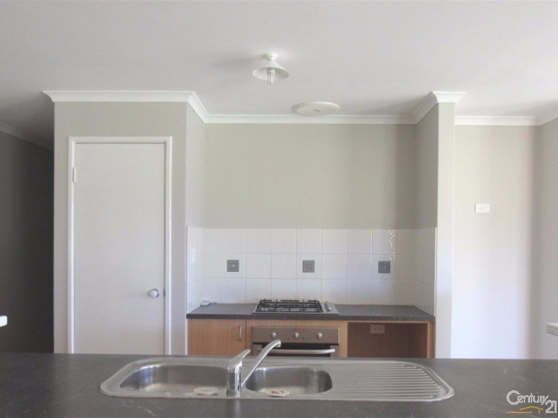 46 Wittecarra Crescent, Port Kennedy WA 6172