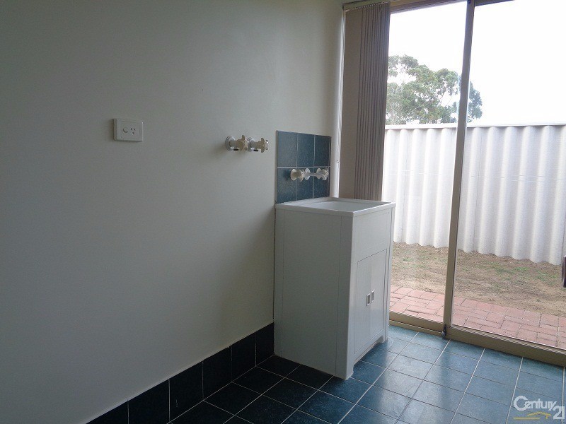 1 Glenroy Gardens, Port Kennedy WA 6172