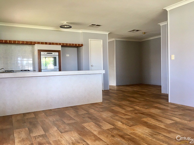 10 Gulson Court, Waikiki WA 6169