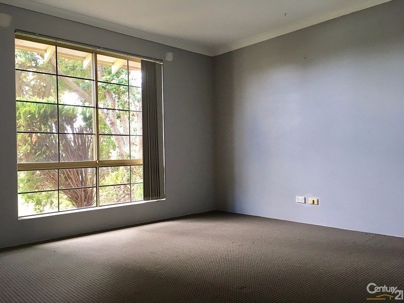 10 Gulson Court, Waikiki WA 6169