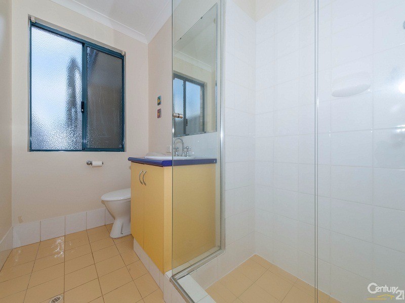 51 Zaragoza Drive, Port Kennedy WA 6172