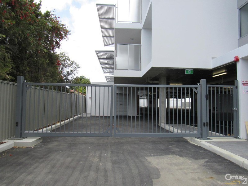 3/102 Kent Street, Rockingham WA 6168