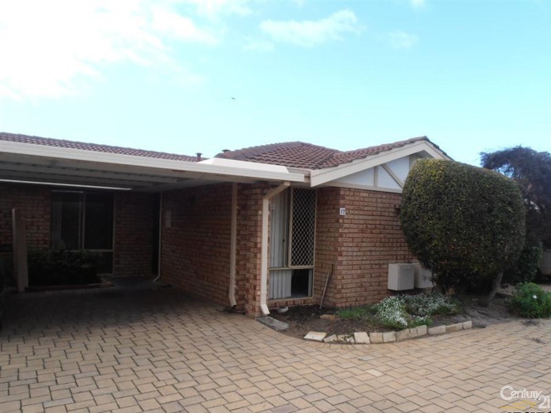 17/8 Merope Close, Rockingham WA 6168
