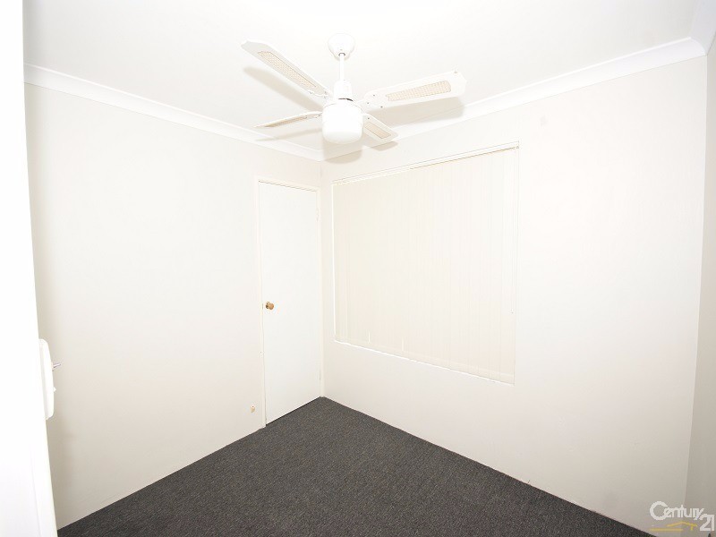 13 Dundee Close, Warnbro WA 6169