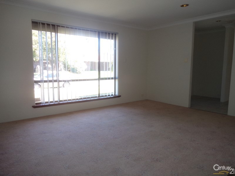 13 Mataitai Loop, Cooloongup WA 6168