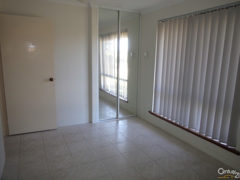 13 Mataitai Loop, Cooloongup WA 6168