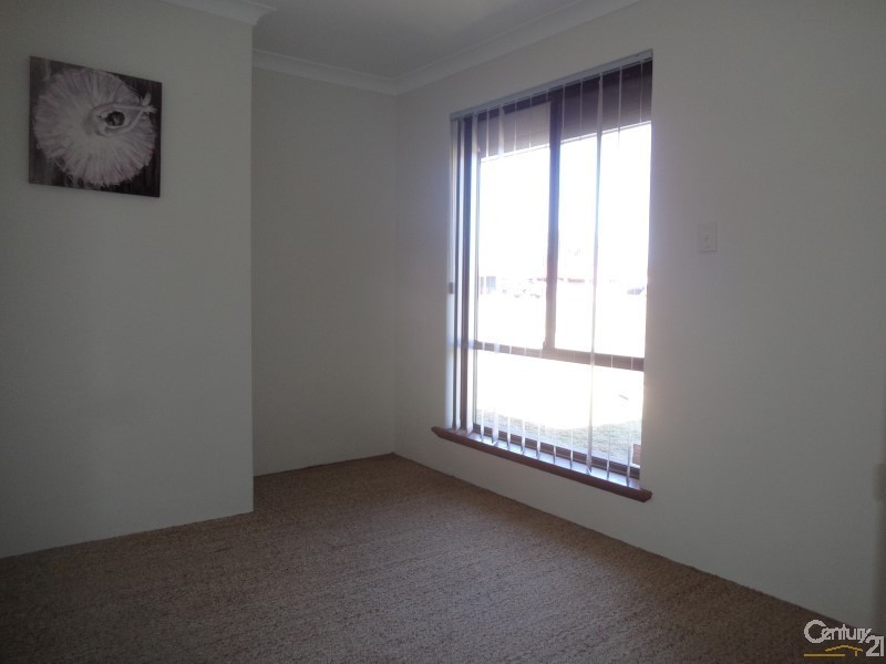 13 Mataitai Loop, Cooloongup WA 6168