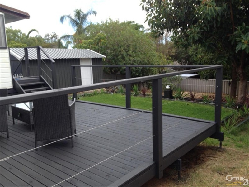 34 Hubbard Way, Medina WA 6167