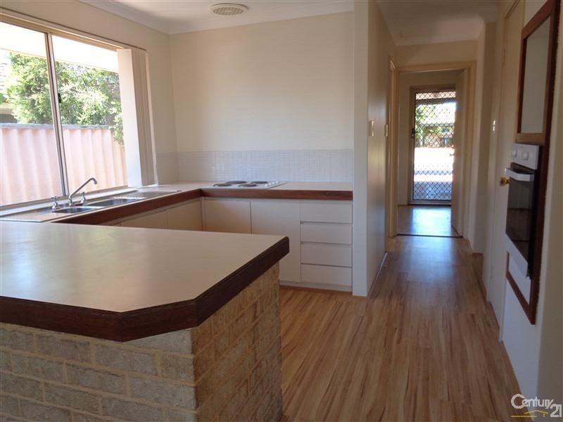 7 Manila Place, Warnbro WA 6169
