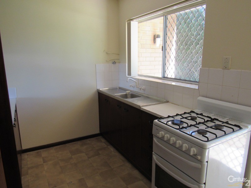 5/12 Harrison Street, Rockingham WA 6168