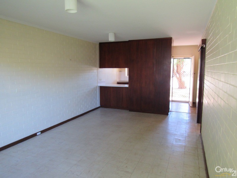 5/12 Harrison Street, Rockingham WA 6168