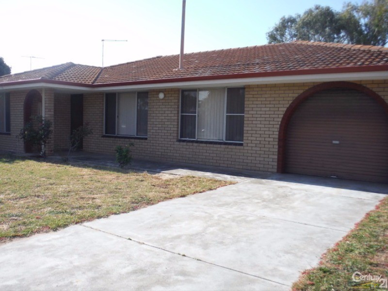 18 Seagate Street, Safety Bay WA 6169