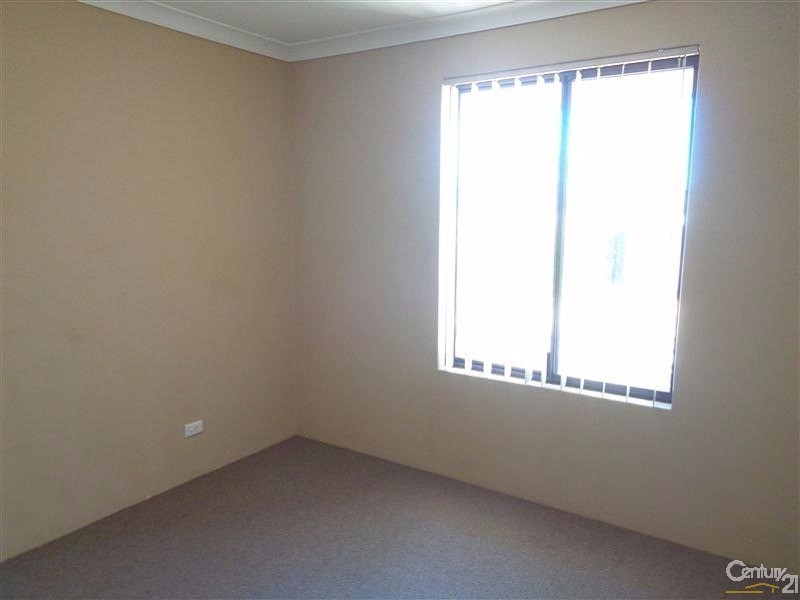 27 Hartland Way, Warnbro WA 6169