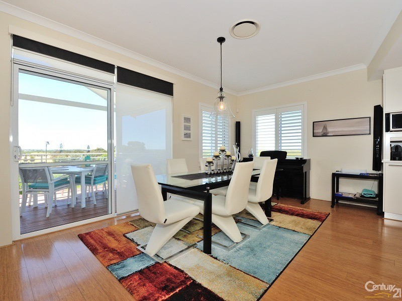 4  Long Beach Rise, Port Kennedy WA 6172