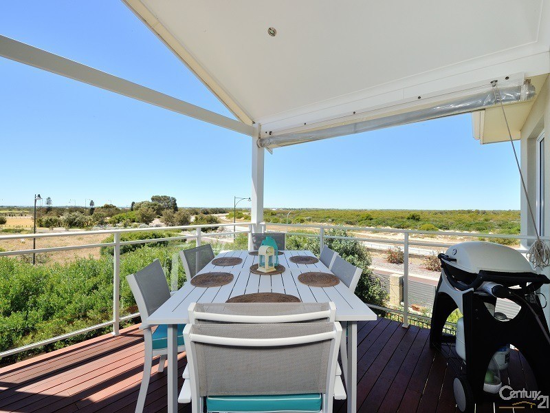 4  Long Beach Rise, Port Kennedy WA 6172