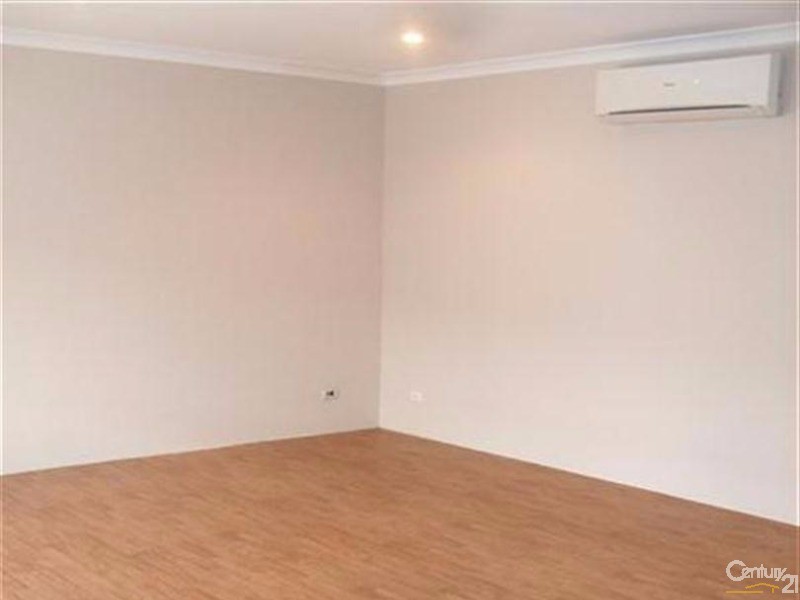 18 Fareham Crescent, Wellard WA 6170