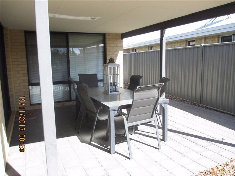 18 Fareham Crescent, Wellard WA 6170