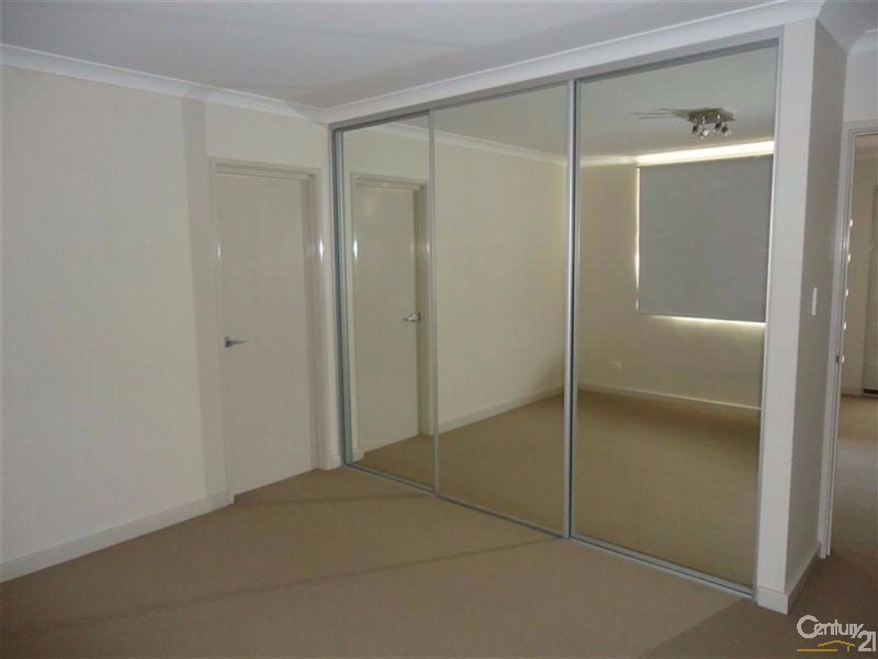 3/137 Kent Street, Rockingham WA 6168