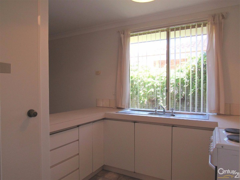 12/7 Merope Close, Rockingham WA 6168